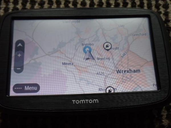 Image 2 of TomTom GO 51 Sat Nav GPS Europe/USA Maps 8GB micro SD