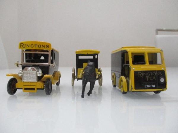 Image 3 of Ringtons tea diecast transport collection