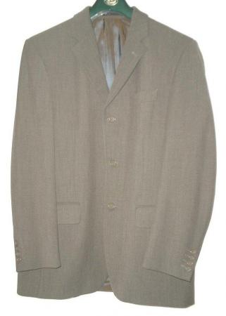 Image 1 of Men's smart/casual Jacket in Olive - 40" + free trousers!