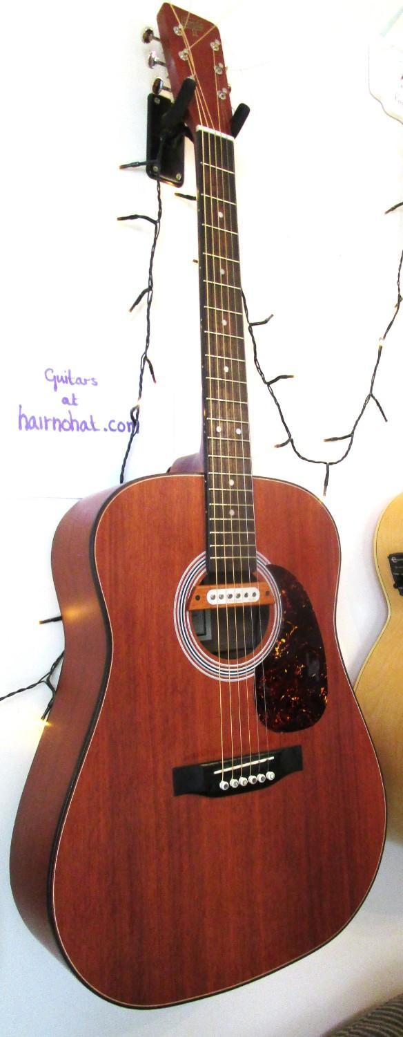 Preview of the first image of HONDO II Elec-acoustic (soundhole p/upO'l Busker.