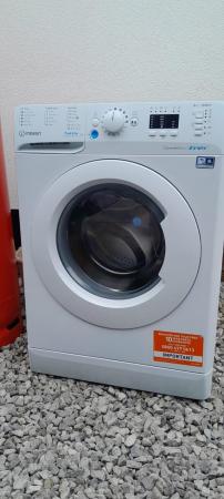 Image 1 of Indesit washing machine 8 kg