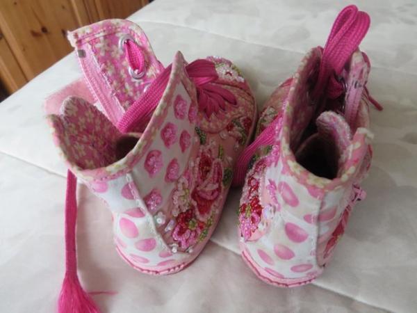 Image 1 of LELLY KELLY SHOES PINK BEADED