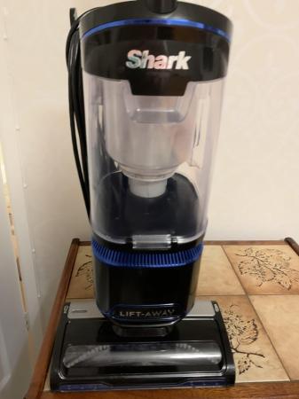 Image 2 of Shark NV602UKT model vacuum cleaner complete with tools
