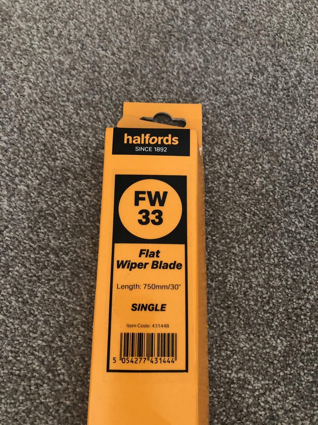 Preview of the first image of Brand new Halfords FW32 & FW33 Flat Wiper Blades.
