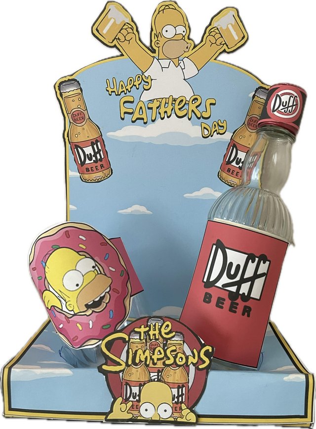 Preview of the first image of The Simpsons Father’s Day gift set.