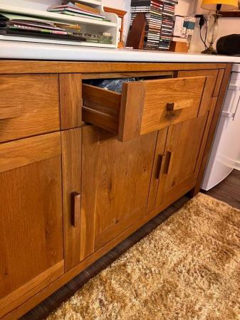 Image 2 of SIDEBOARD SOLID OAK EXELLENT CONDITION