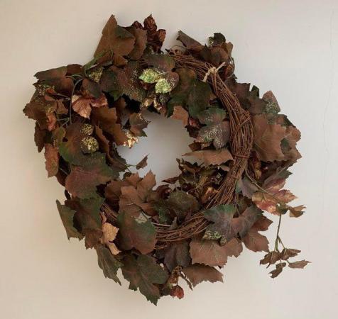 Image 2 of Wreath with leaves and berries