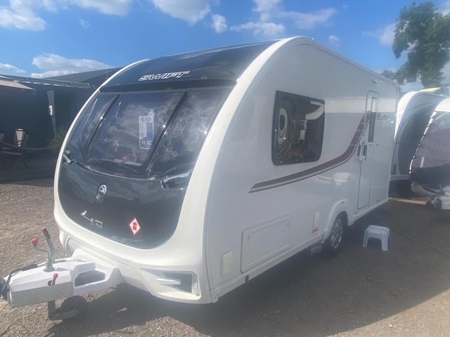 Preview of the first image of Swift Challenger 480, 2017 2 berth caravan.