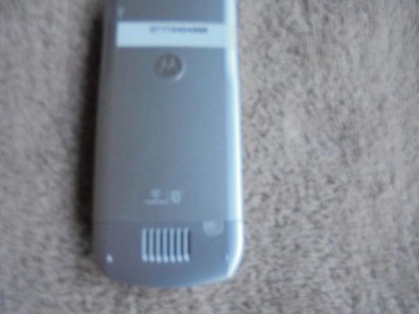 Image 1 of Motorola L2 - Silver (Unlocked) Mobile Phone FULLY COMPLETE