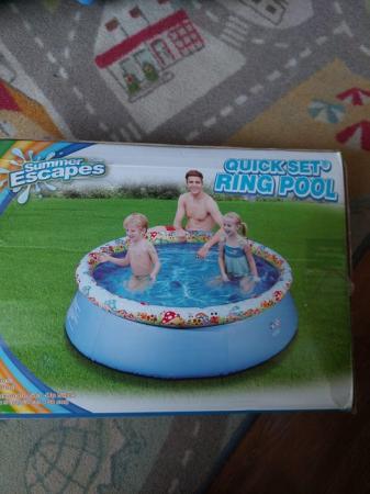 Image 3 of Children's padding pool in very good condition