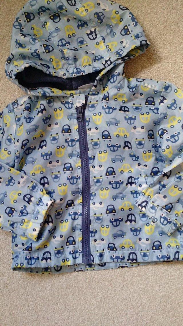 Preview of the first image of Boys jacket 12-18 months great condition.