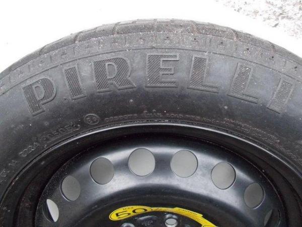 Image 2 of Pirelli 125 85 R16 tyre off a Volvo Space saver wheel & Tyre