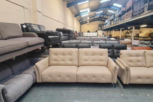 Image 7 of Bolzano cream leather 3+2 seater sofas and armchair