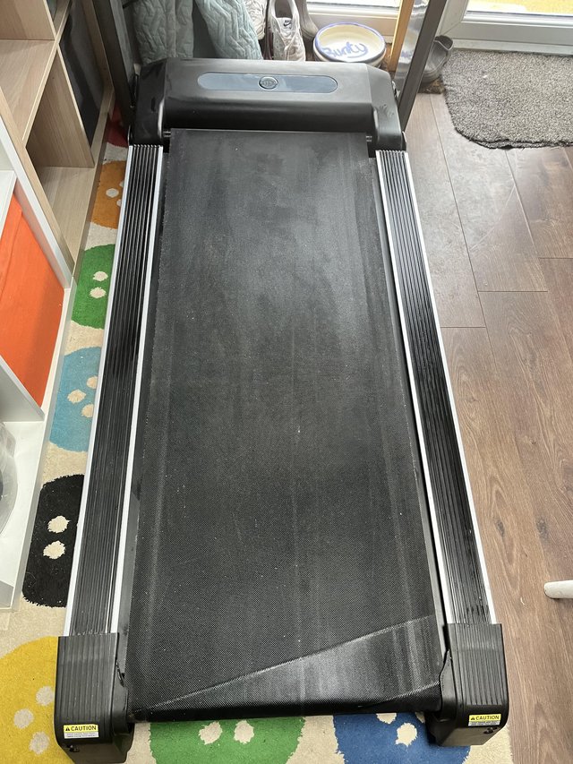 Preview of the first image of Horizon treadmill / running machine.