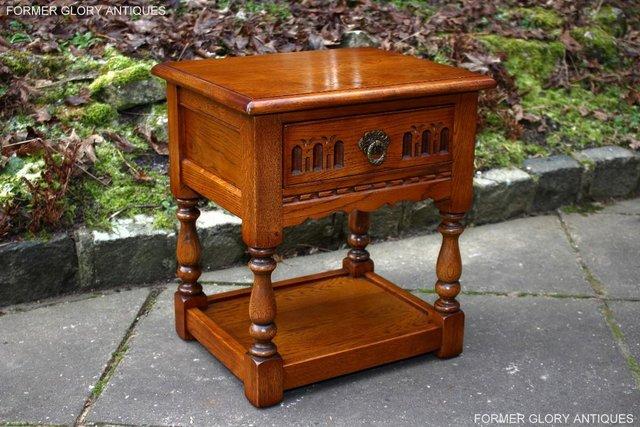 Image 103 of OLD CHARM LIGHT OAK PHONE LAMP TABLE BEDSIDE CABINET STAND