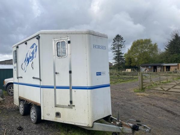 Image 1 of Horse trailer Equitrek 2 horse