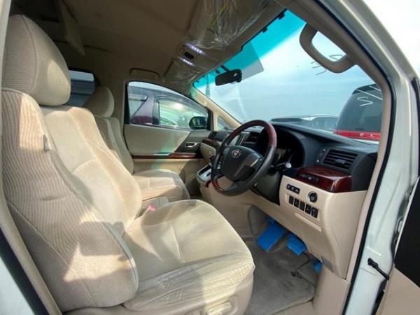 Image 29 of Toyota Alphard 3.5V6 By Wellhouse new shape new conversion