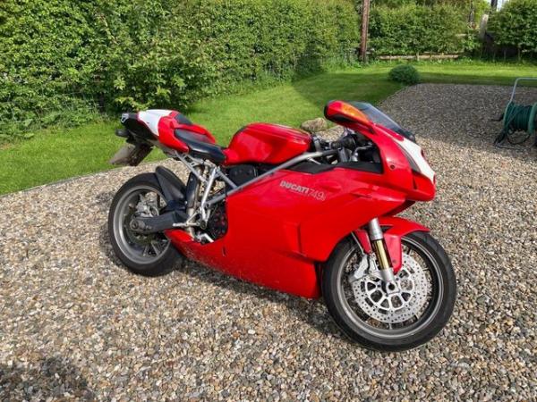 Image 1 of Ducati 749S 04  Red only 2 owners