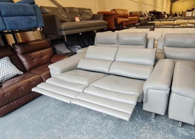 Image 13 of Italian Lucio grey leather electric pair of 3 seater sofas