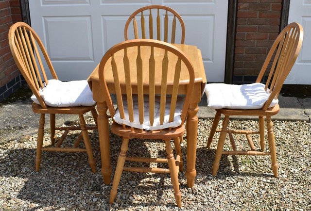 Image 2 of Pine Dining Table and Four Chairs