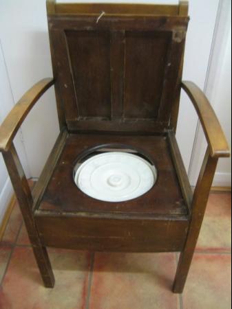 Image 3 of Antique Oak Commode Chair with China Pot & Lid
