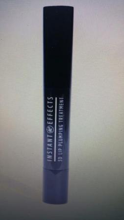 Image 1 of Brand new no box instant 3D lip plumping treatment save £6