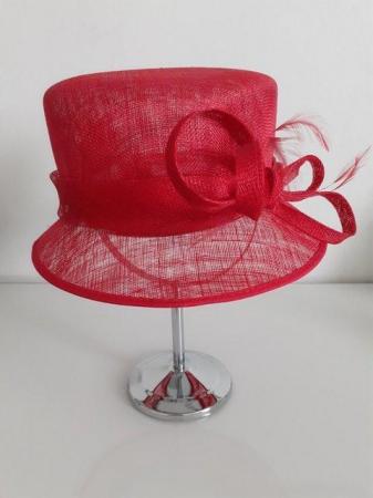 Image 4 of IMMACULATE BEAUTIFUL RED HAT, WEDDING / RACES worn once.