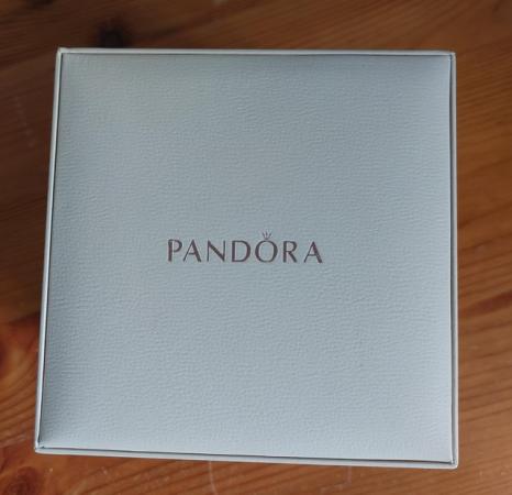 Image 2 of Empty Pandora box in excellent condition