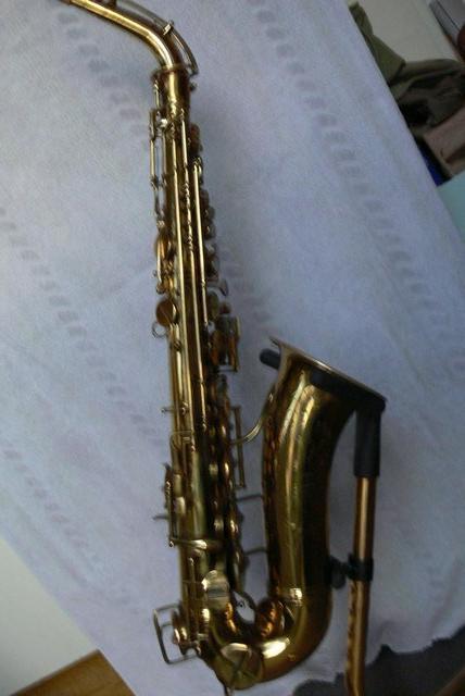 Preview of the first image of HAWKES CENTURY XX ALTO SAXOPHONE.