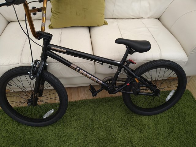 
New Never been used.BMX Mongoose L10 - £130 ovno