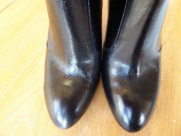 Image 2 of Black Leather Nine West Ankle Boots Size 7