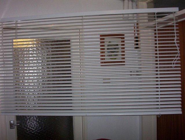 Preview of the first image of Metal Venetian Blind As New. App 1.59m wide 0.87m drop L104.