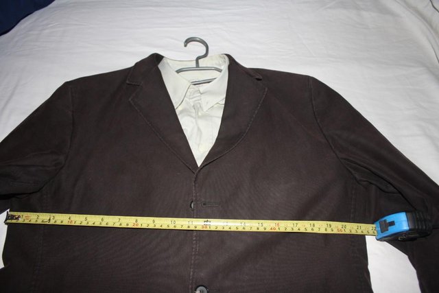 Preview of the first image of jacket brown men's size xl.