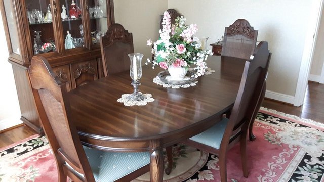 Image 1 of Dining table with 6 chair and hutch.