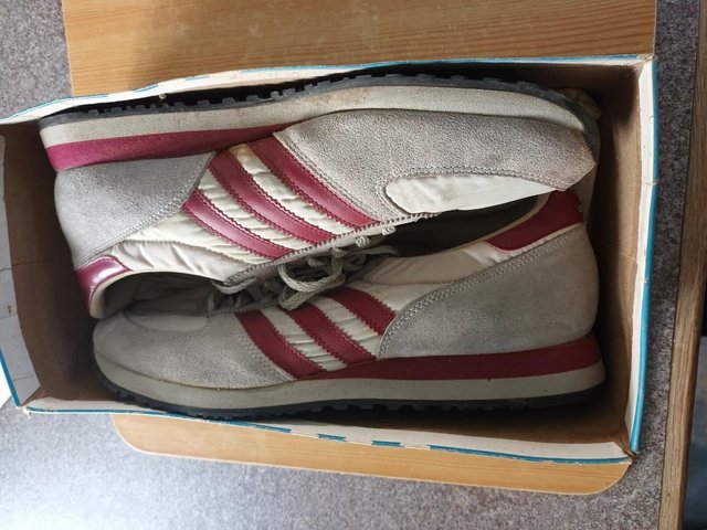 Preview of the first image of ADIDAS MENS VINTAGE 1980'S TRAINERS.