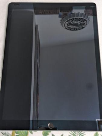Image 4 of Ipad Pro 12.9 inch (2017)