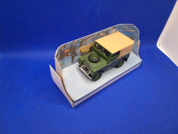 Image 3 of Dinky matchbox Land Rover
