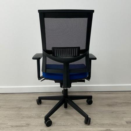 Image 3 of Donati Adjustable Operator Chair