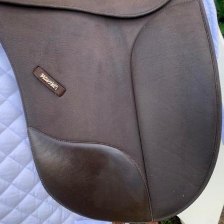 Image 13 of Wintec 17 inch Isabell Werth Dressage saddle