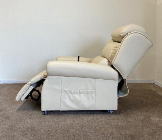 Image 9 of ELECTRIC RISER RECLINER DUAL MOTOR CHAIR LEATHER CAN DELIVER