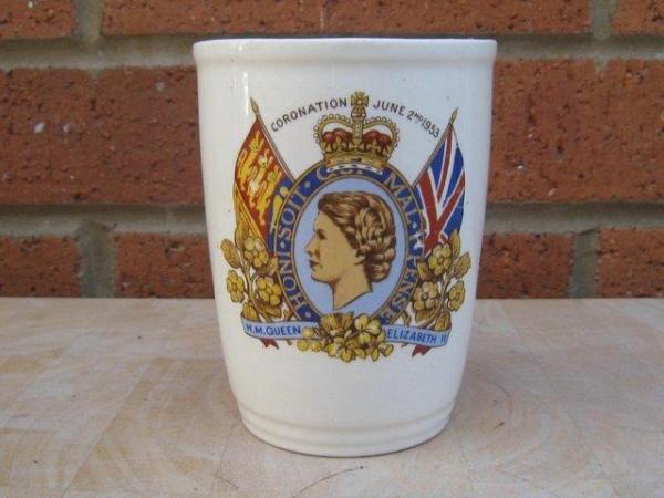 Image 2 of Coronation mug of Queen Elizabeth II