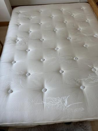 Image 2 of Luxury pocket sprung mattress King size