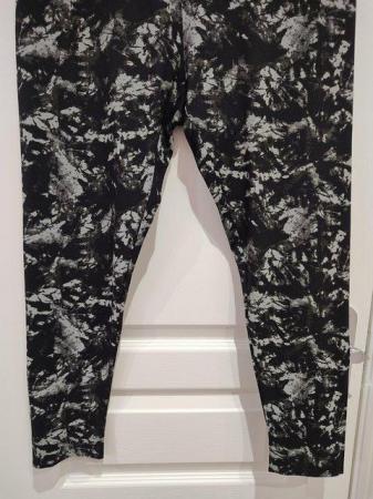 Image 8 of New M&S High Rise Leggings Size 16 Short Collect or Post