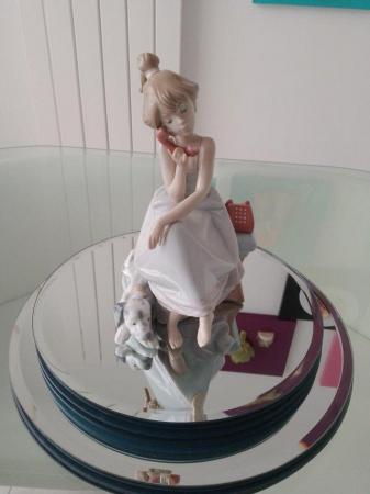 Image 1 of Lladro Chit Chat 5466.  Perfect, one owner.