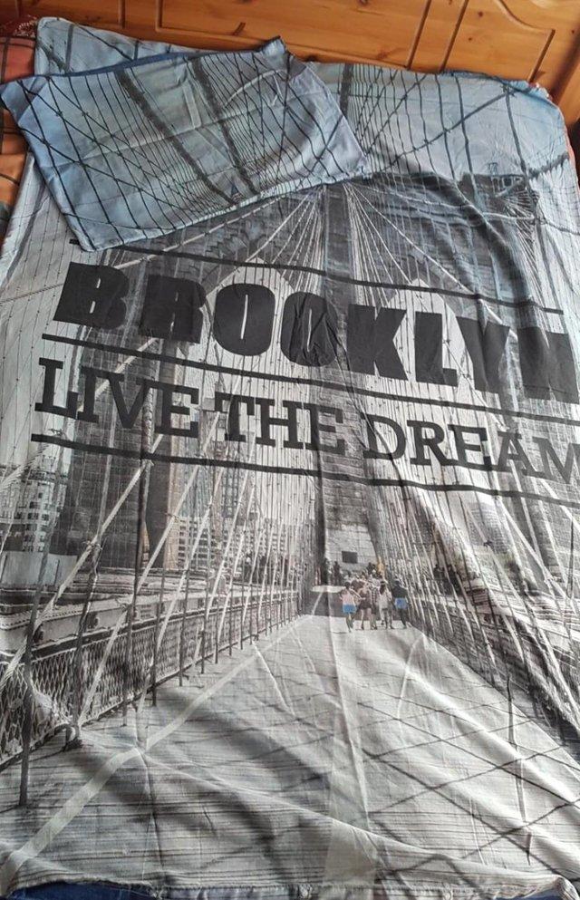 Preview of the first image of Brooklyn design Duvet Cover & pillowcase.Collection Chatham.