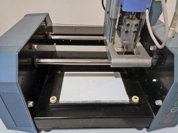 Image 2 of Roland Modela MDX-15 Desktop CNC Engraver Milling Machine