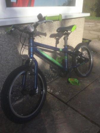 Image 2 of Children's bike. Robust. For ages 4-6
