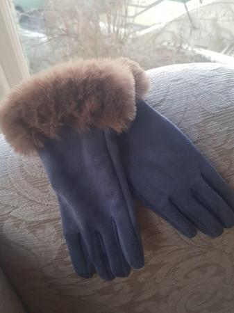 Image 3 of Women's Gloves - brand new, with tags on