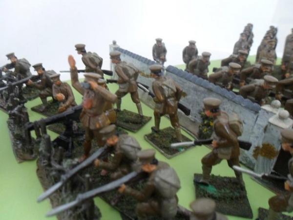 Image 6 of 156 figures First World War British soldiers 40mm Metal.