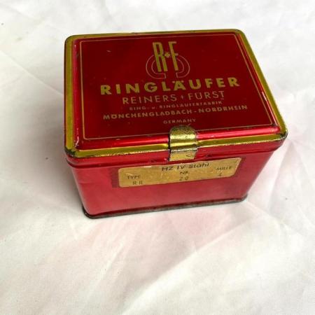 Image 2 of RINGLAUFER Vintage Tin Box With Some Metal Items